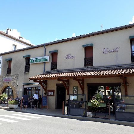 拉特露菲尔酒店 Puy-lʼÉvêque 外观 照片