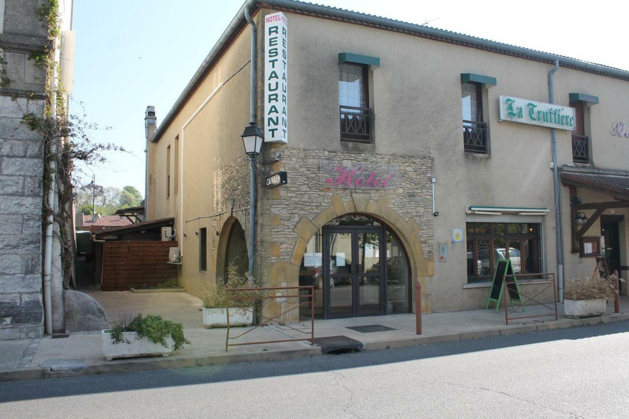 拉特露菲尔酒店 Puy-lʼÉvêque 外观 照片